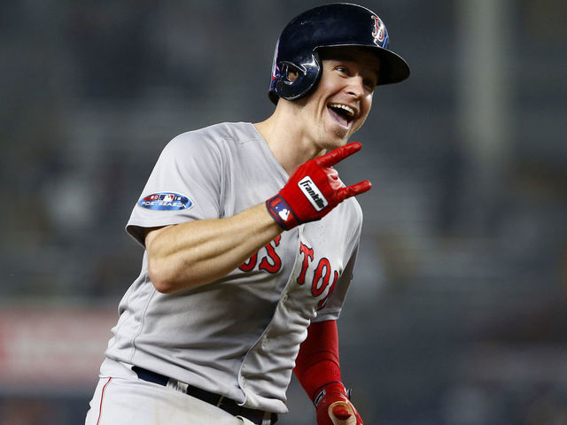 Rangers Sign Deal With Brock Holt